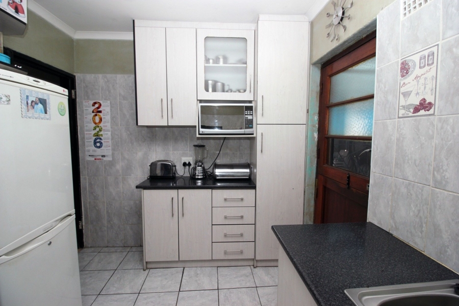3 Bedroom Property for Sale in Rosedale Western Cape